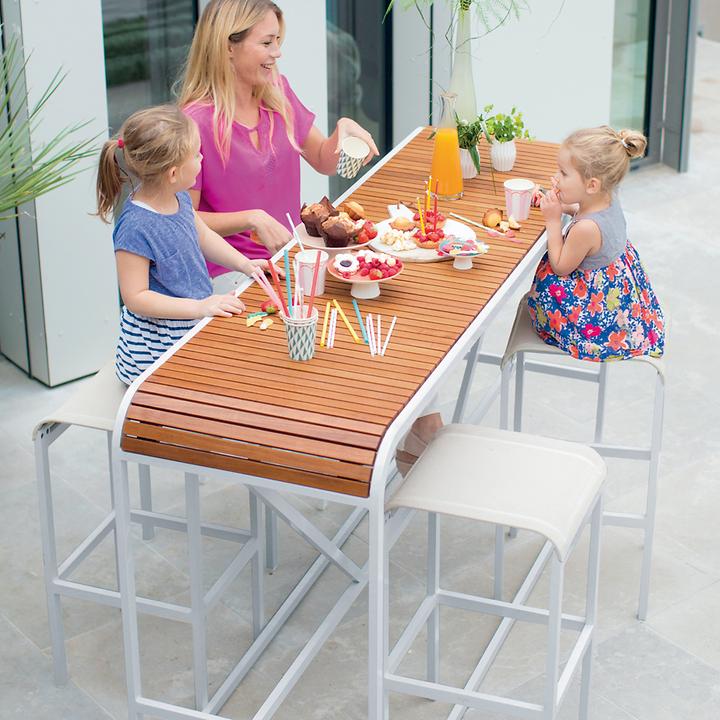 Aluminium-Teak-Barmöbel, Hocker und passender Tisch