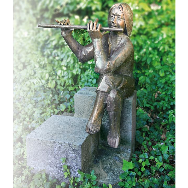 Skulptur Flötenspielerin